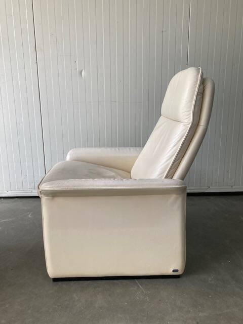 Exceptional and rare Pair of De Sede DS-50 adjustable Lounge Chairs