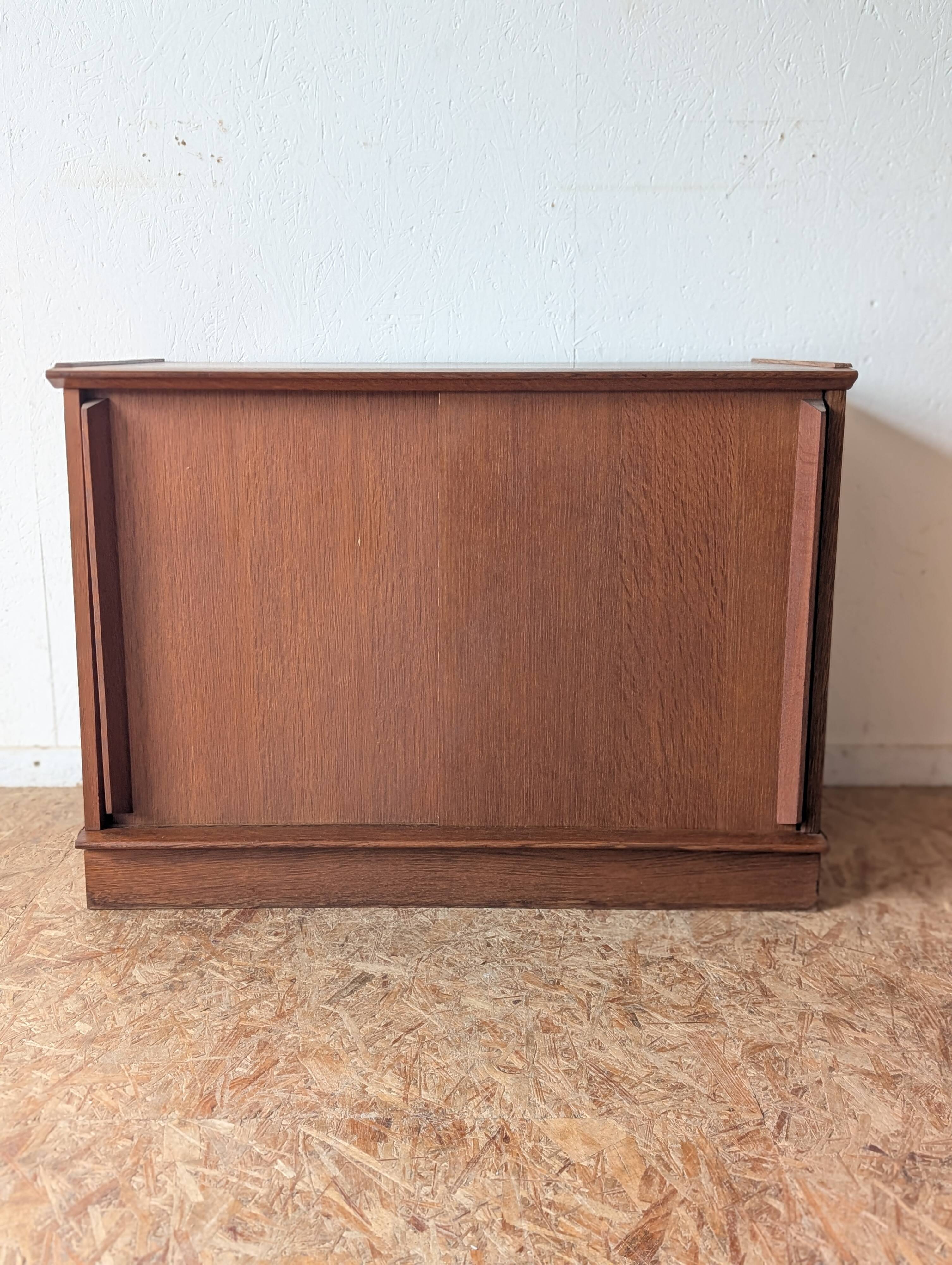 Asymmetrical Oscar furniture from the 60s/70s.