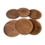 Display and plates in vintage Scandinavian wood