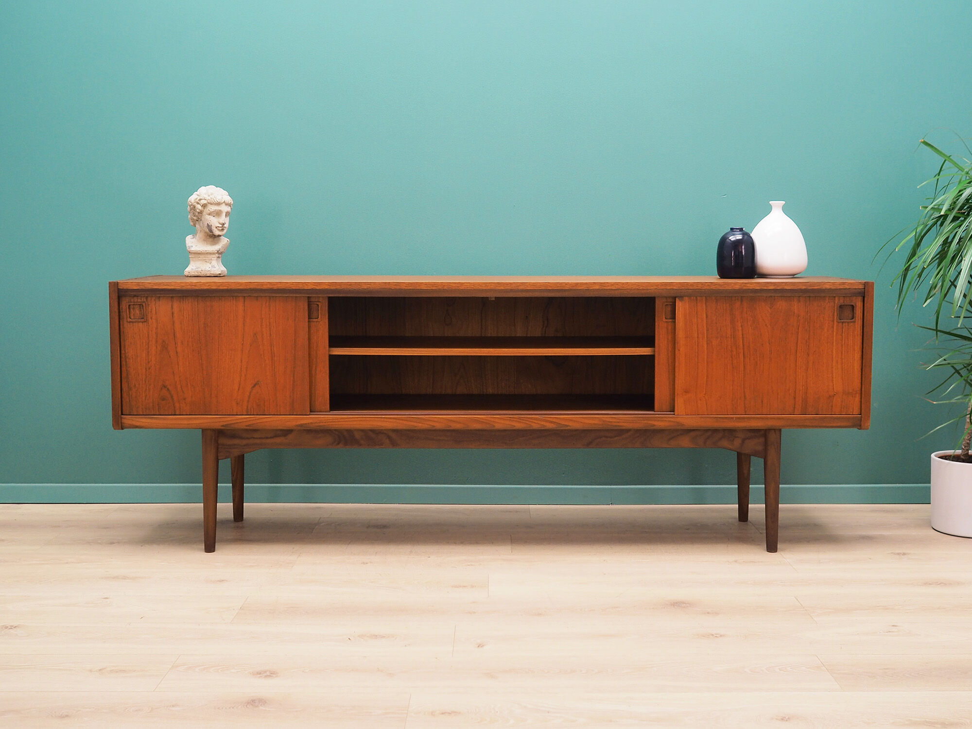 Sideboard teak, Danish design, 70