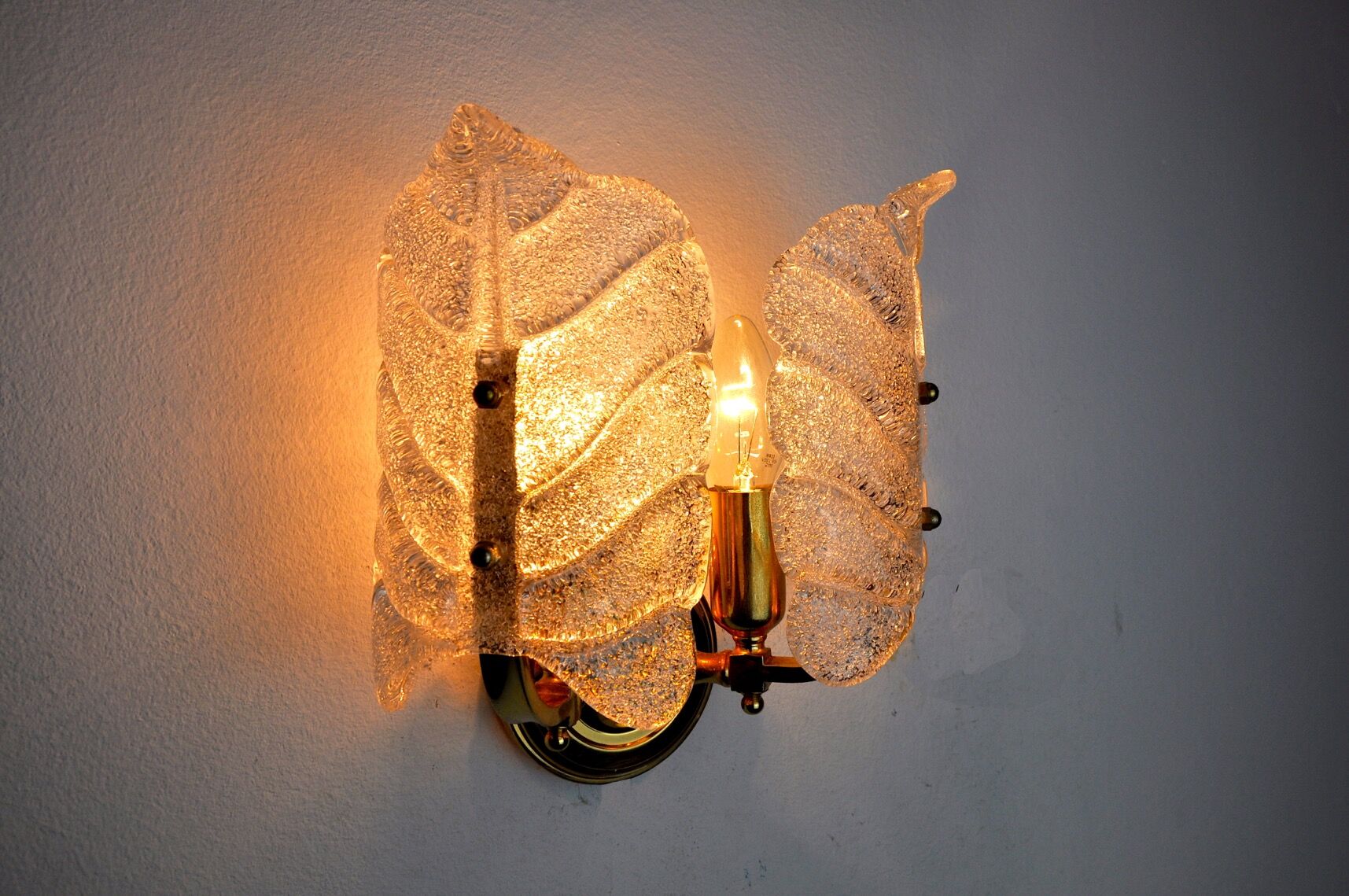 Flower wall lamp, Murano glass, Italy, 1970