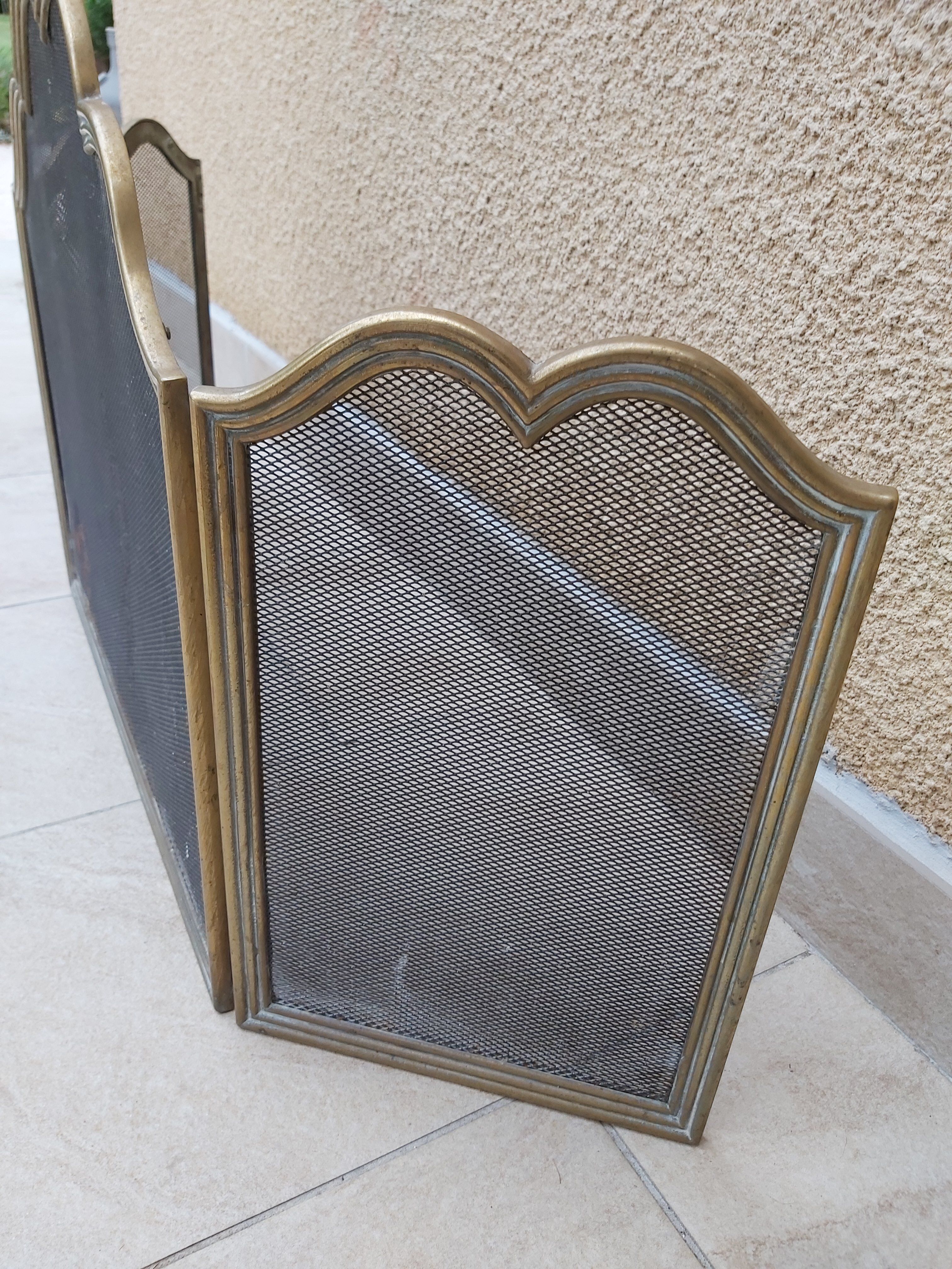 Brass fireplace screen