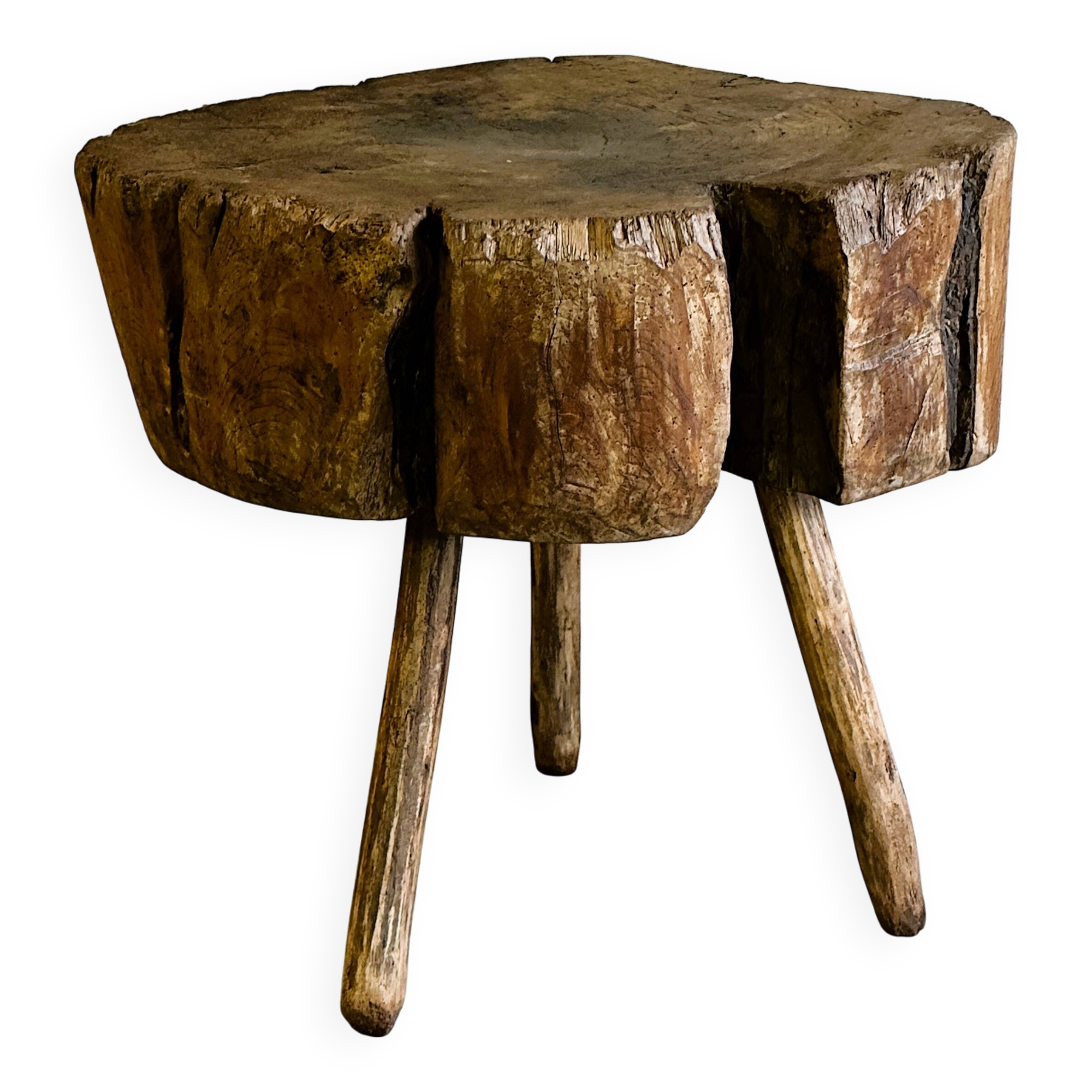Table d'appoint Art populaire en orme, France XIXe siècle