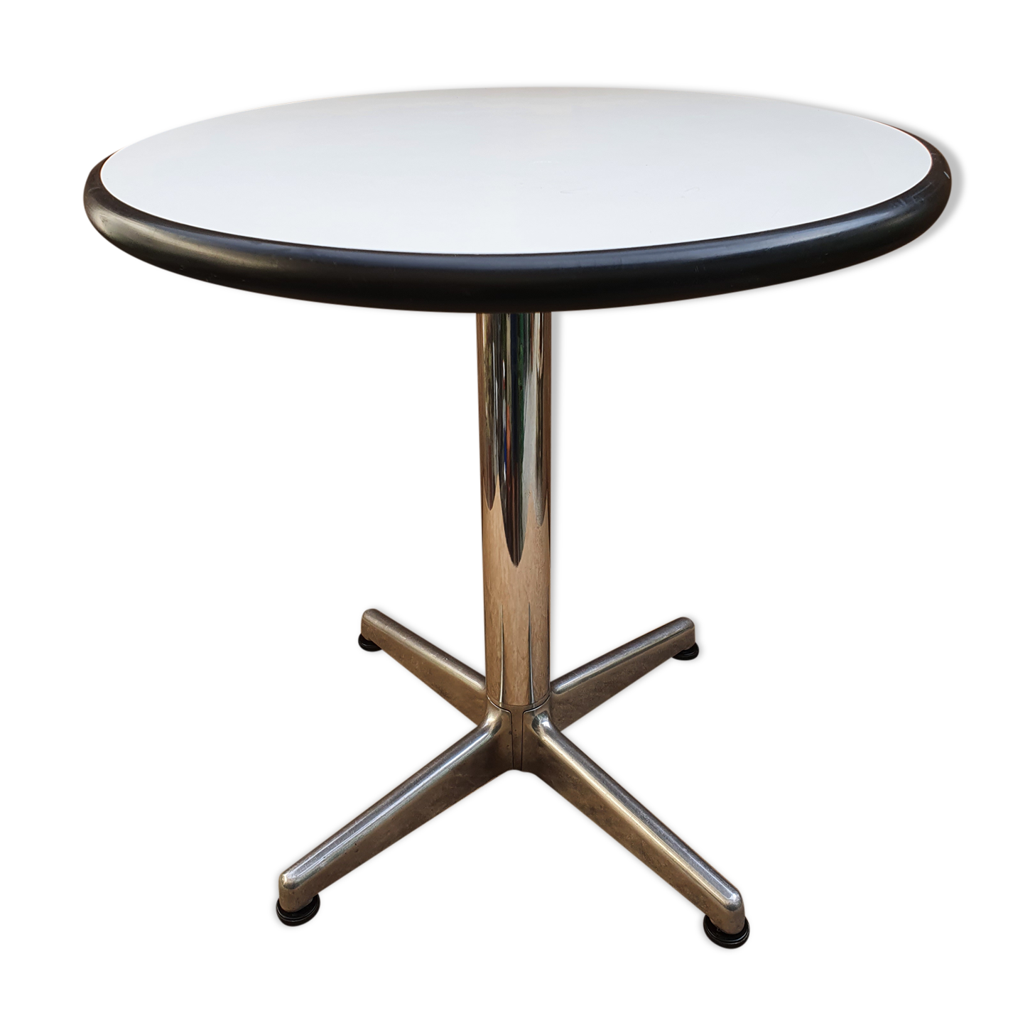 Round side table Castelli