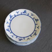 5 assiettes en porcelaine asiatique