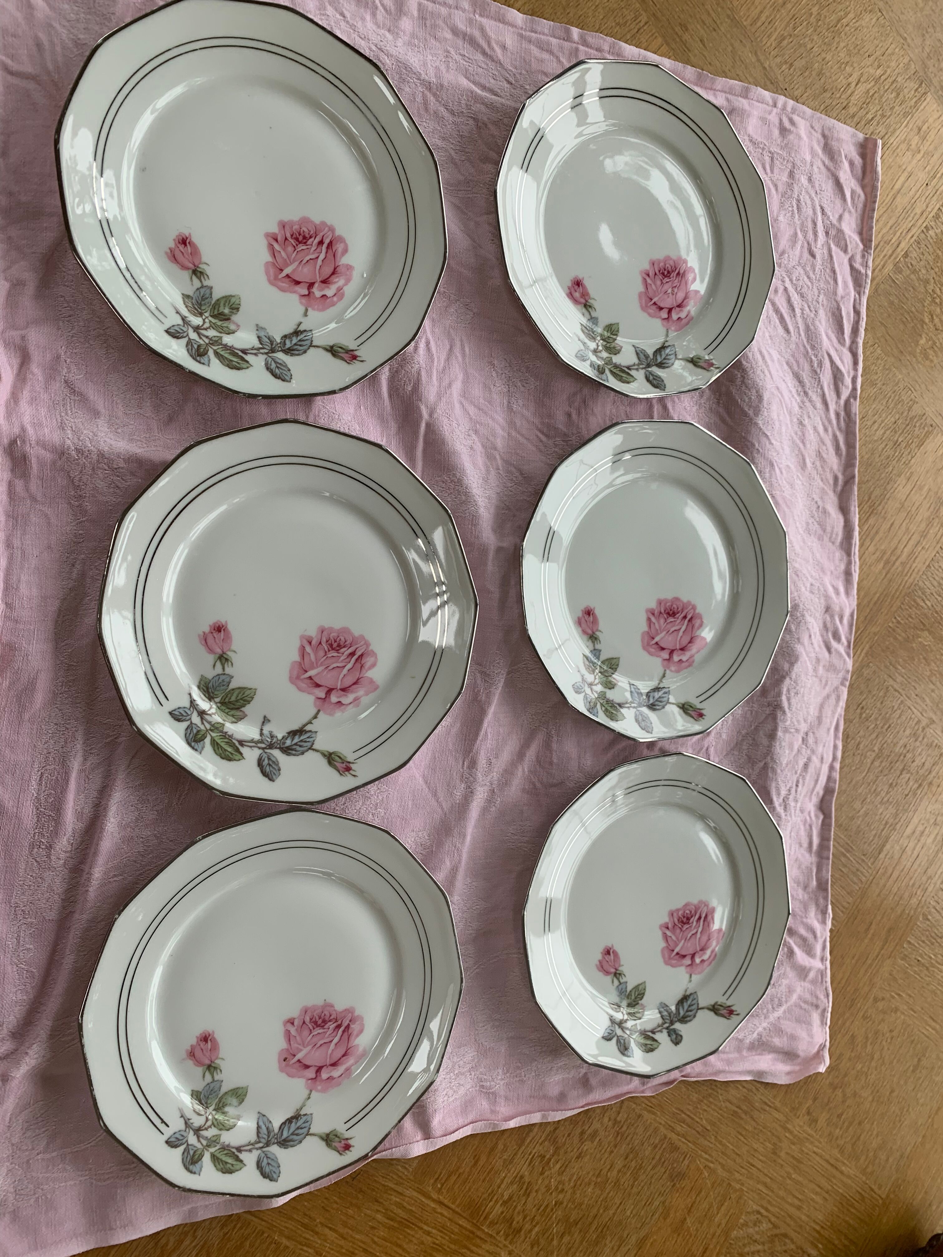 6 dessert plates in white porcelain with art deco rose pattern