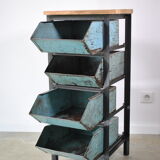Industrial drawer cabinet