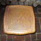 Tabouret bois tourné assise cannée