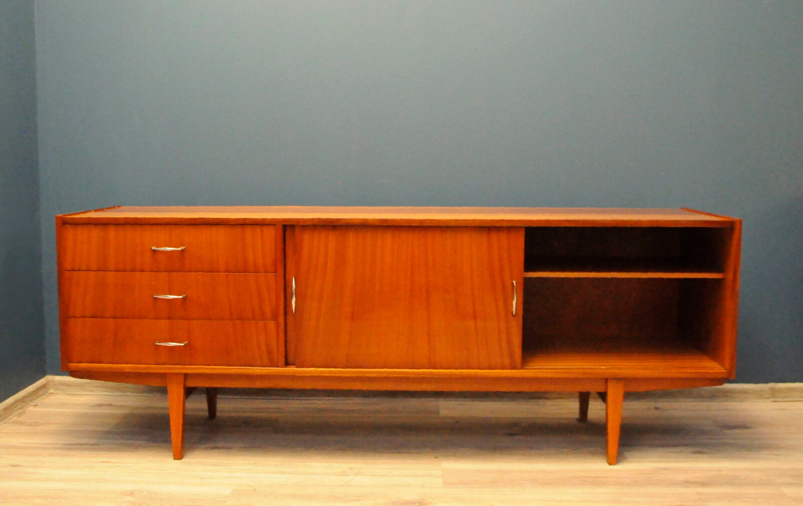 Commode Violetta, People's Republic of Poland