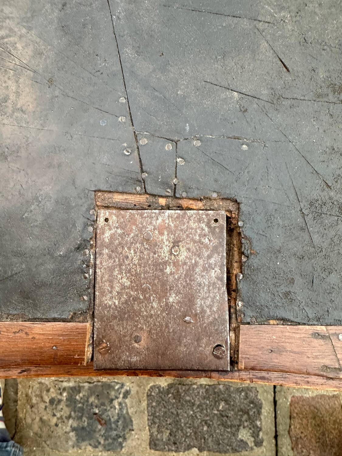 Antique Louis XV style sloped desk