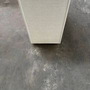 Commode en rotin blanc