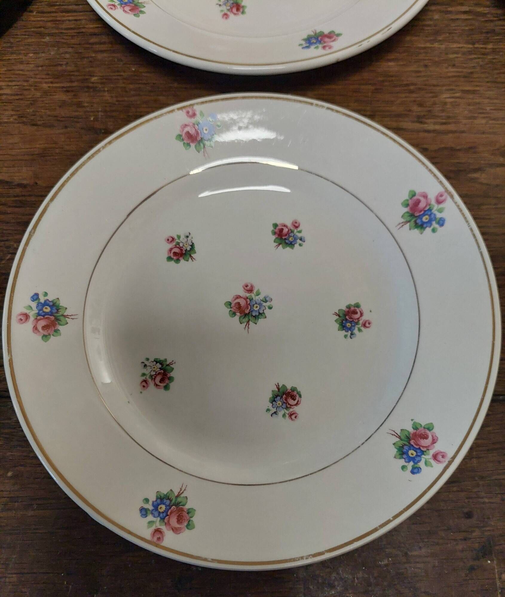 Set of six dessert plates Moulin des Loups Saint Amand Navarre pattern