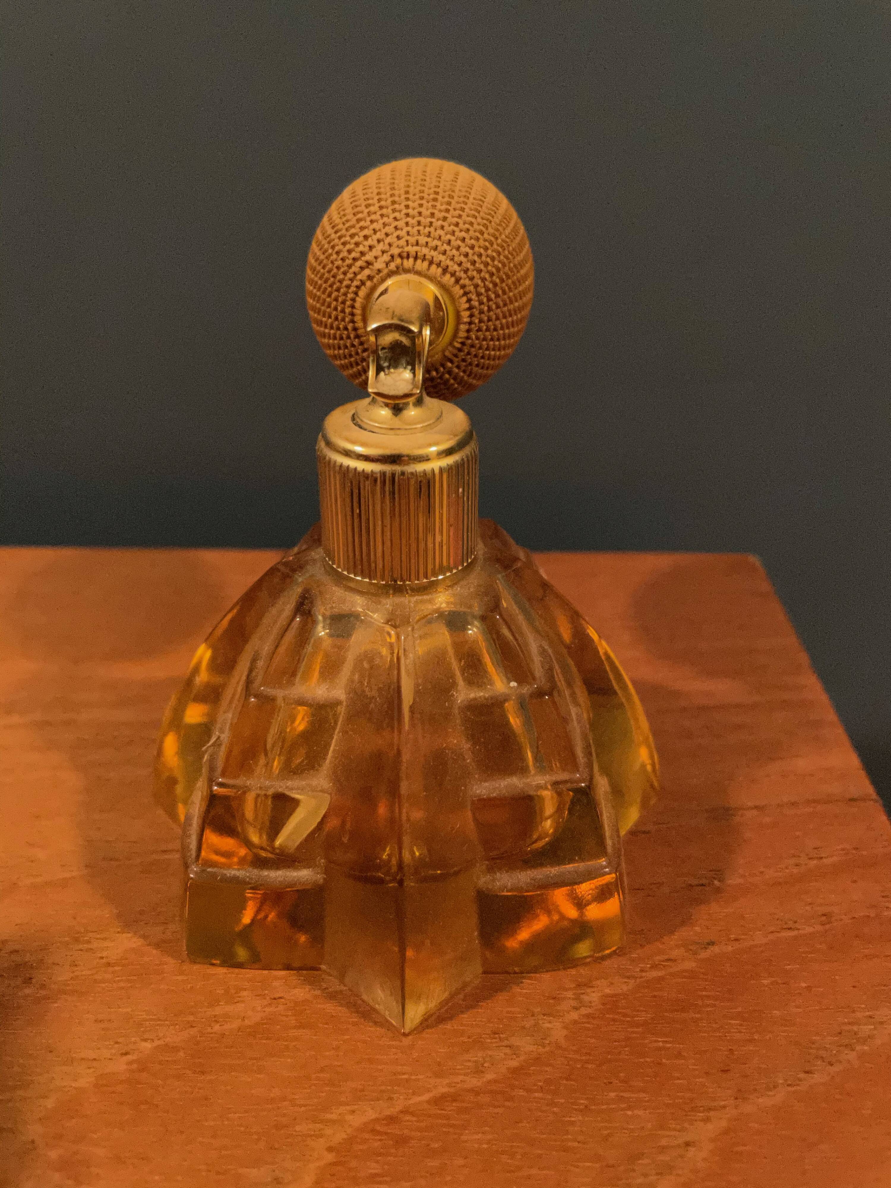 Bohemian crystal vaporizer bottle