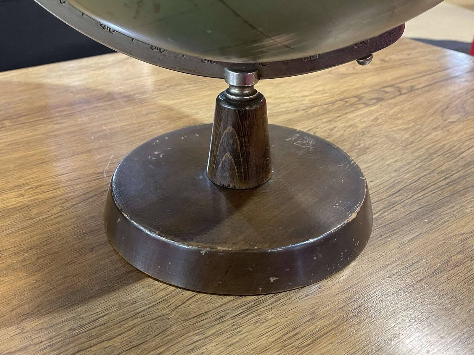 Globe terrestre anglais Philips Challenge globe de 1958