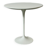 Table d'appoint tulipe par Eero Saarinen pour Knoll International
