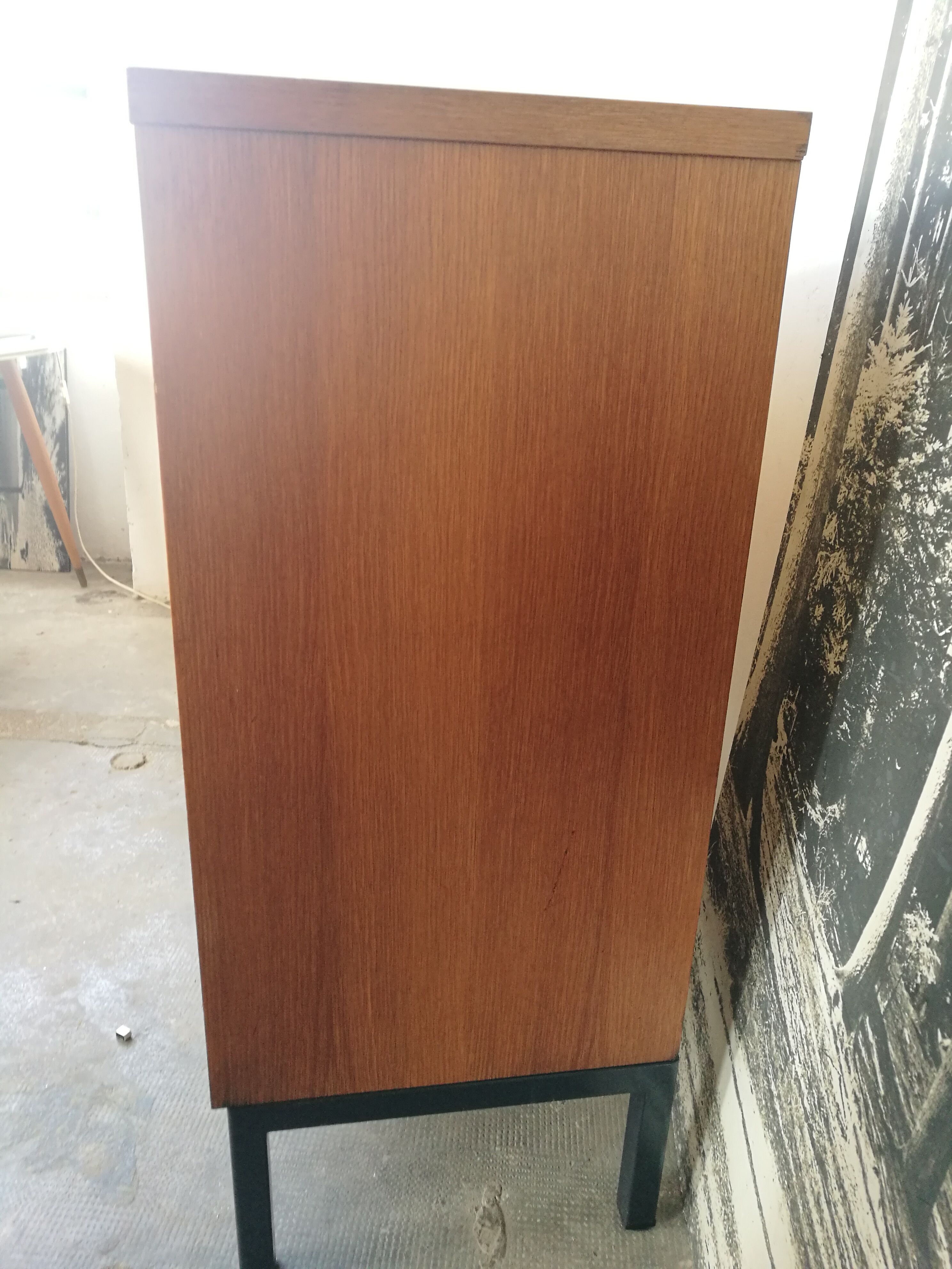 Vintage top sideboard from the 80s, sliding doors