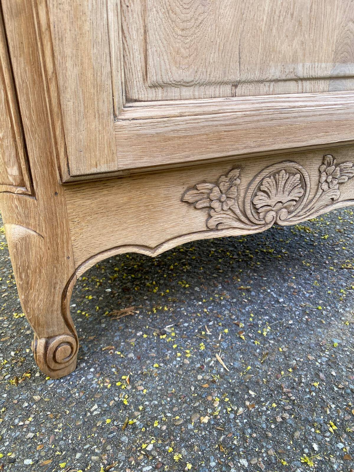 Renovated Louis XV bonnetière dormitory wardrobe in solid oak.