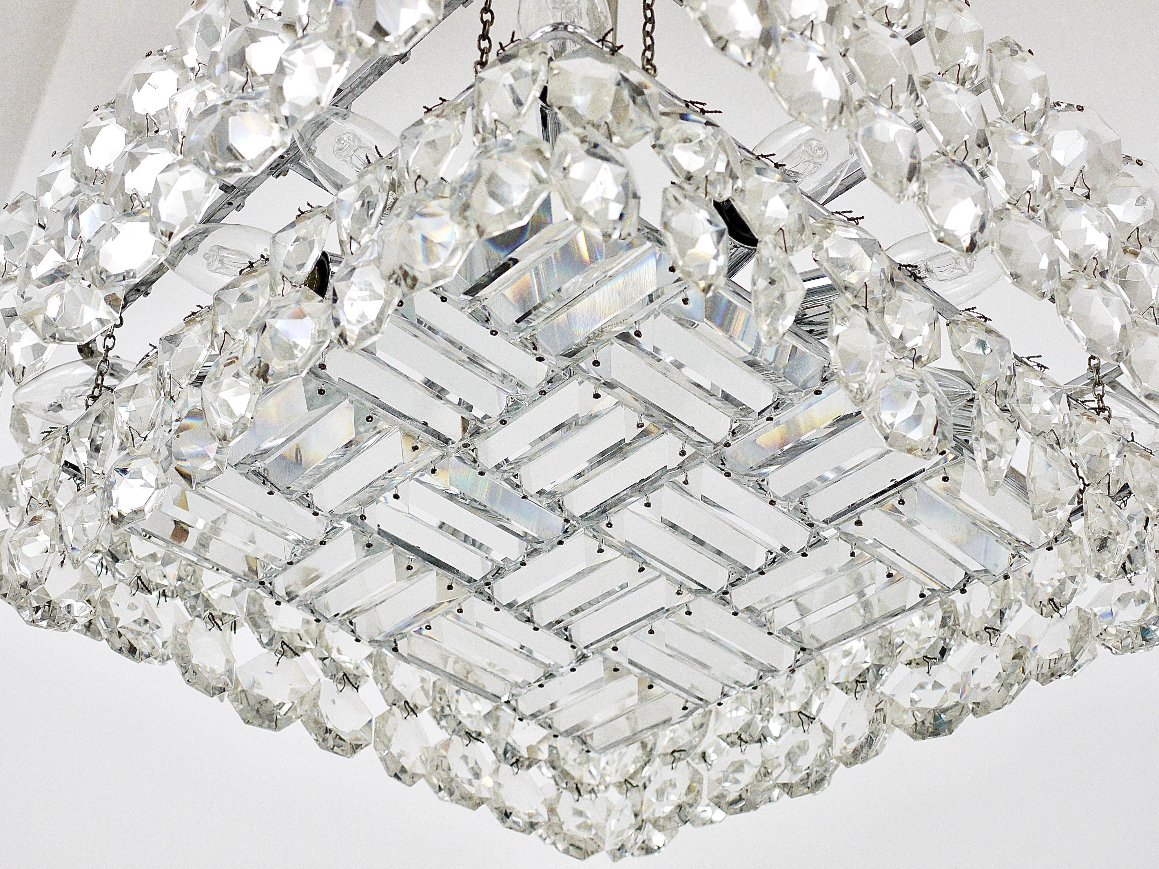Large square chandelier by Bakalowits with diamond-shaped crystals, Austria, 1950s.