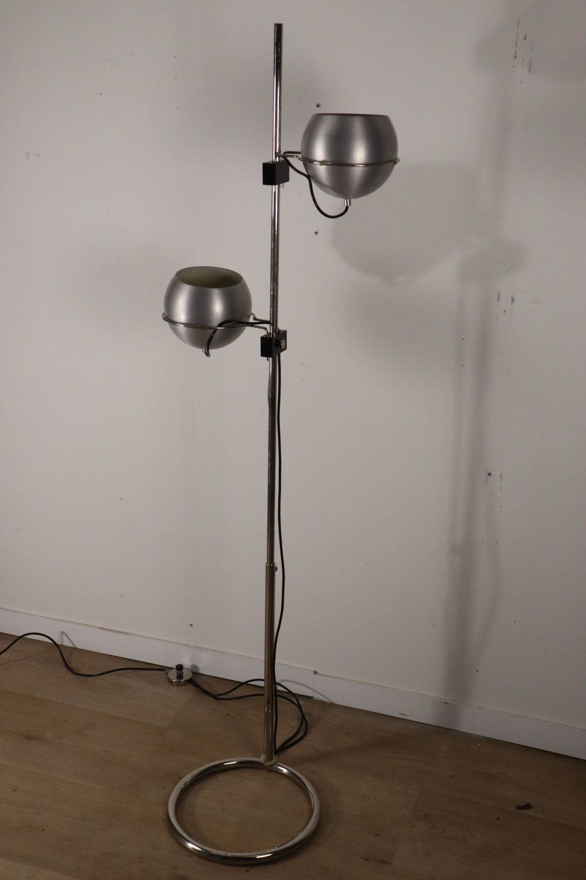 Vintage "Eyeball" floor lamp by Goffredo Reggiani - 1970