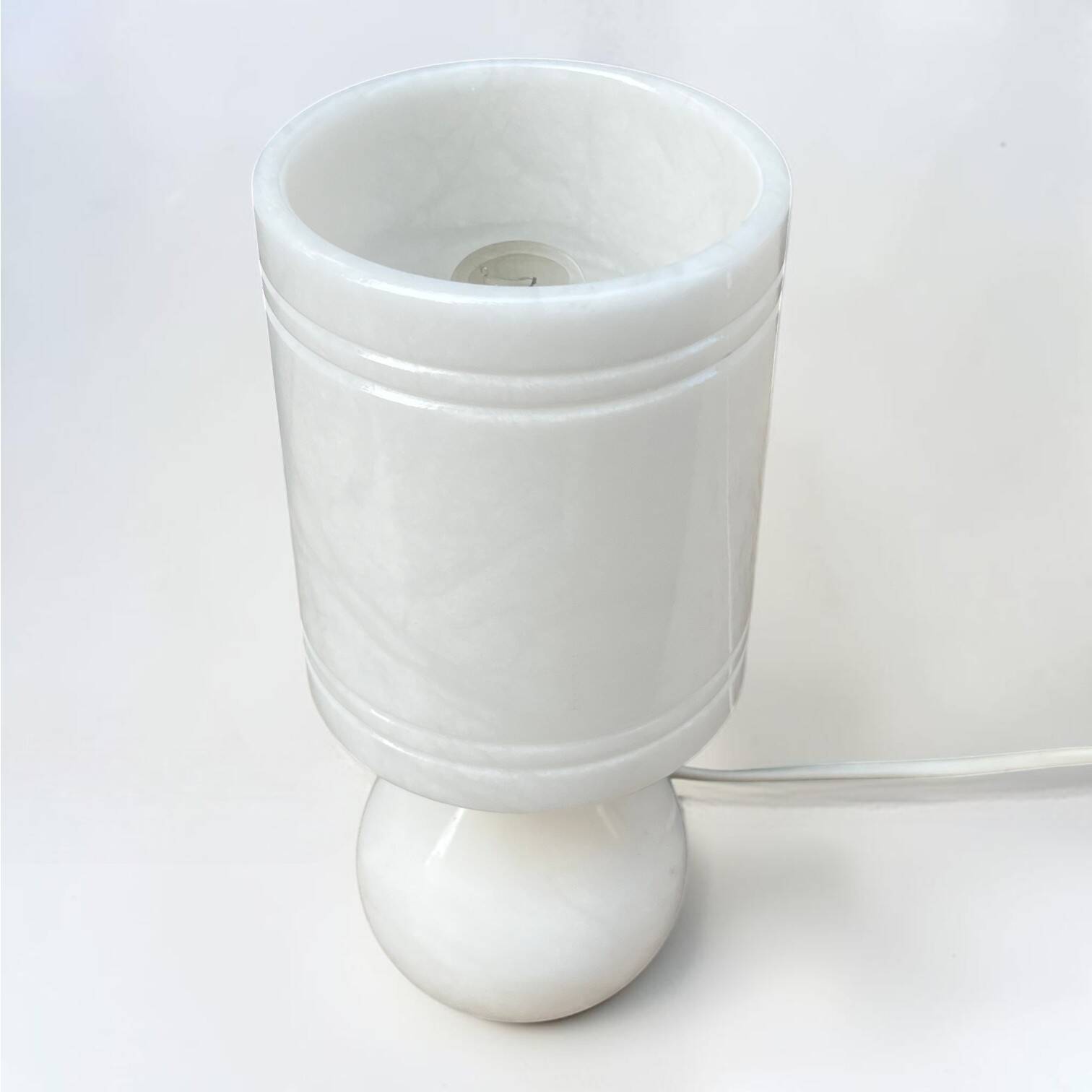 White alabaster lamp - Alabaster night light