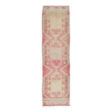 Tapis couloir vintage rose et vert pastel, charme bohème anatolien