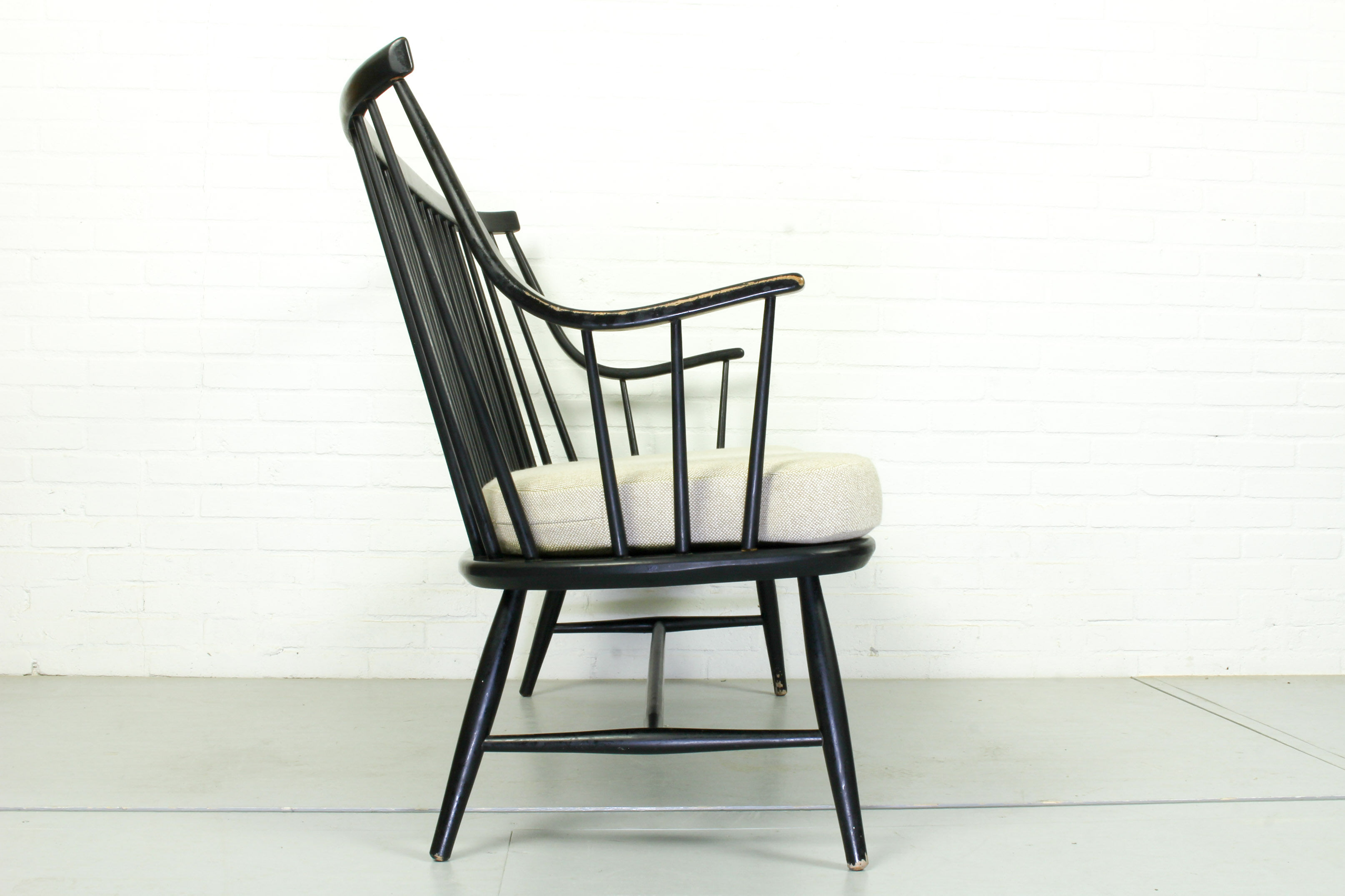 Model Grandessa armchairs and matching sofa by Lena Larsson for Pastoe & Nesto, 1959, Set of 3