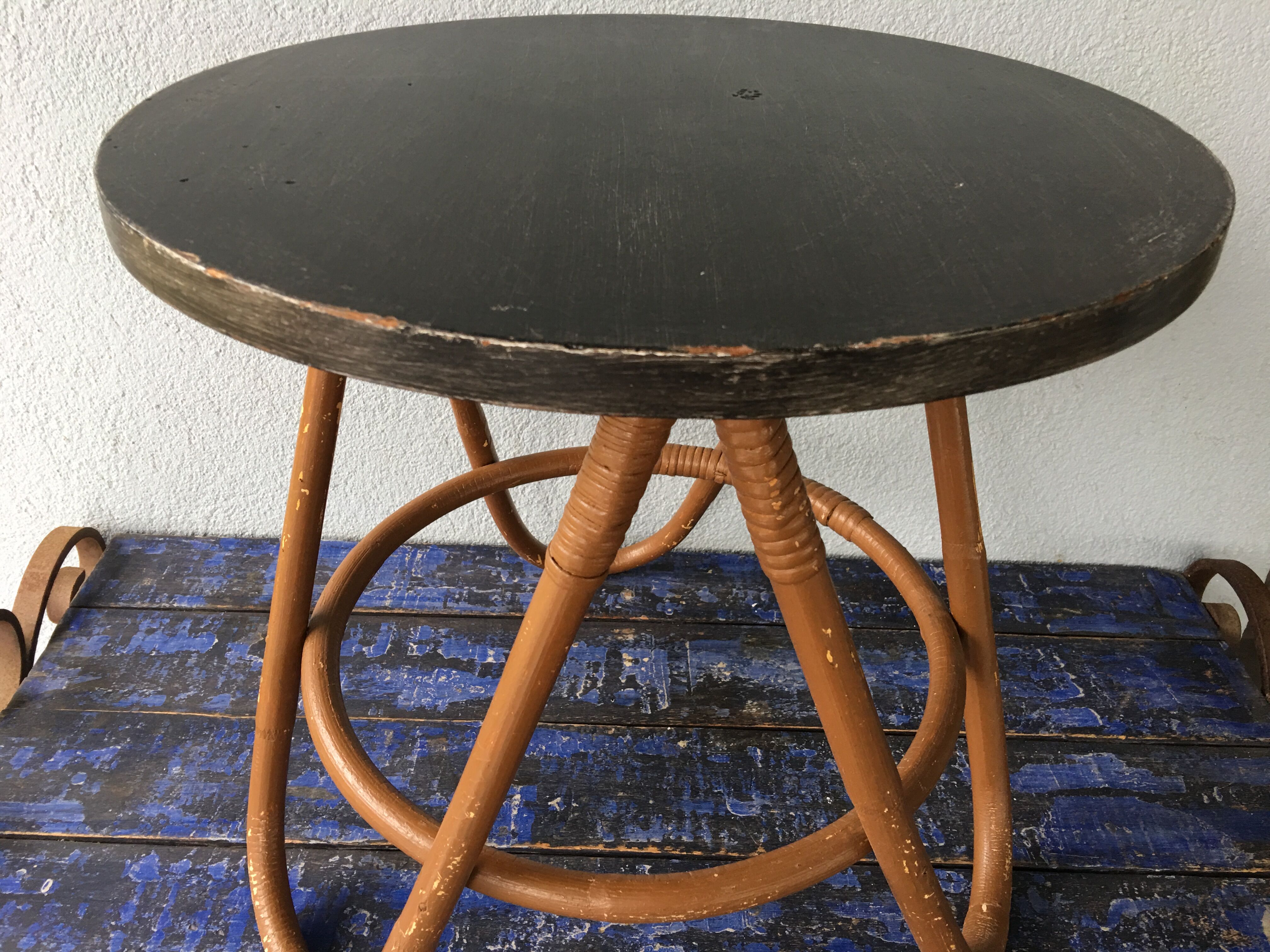 Gueridon, vintage two-coloured rattan coffee table