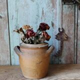 Sandstone pot