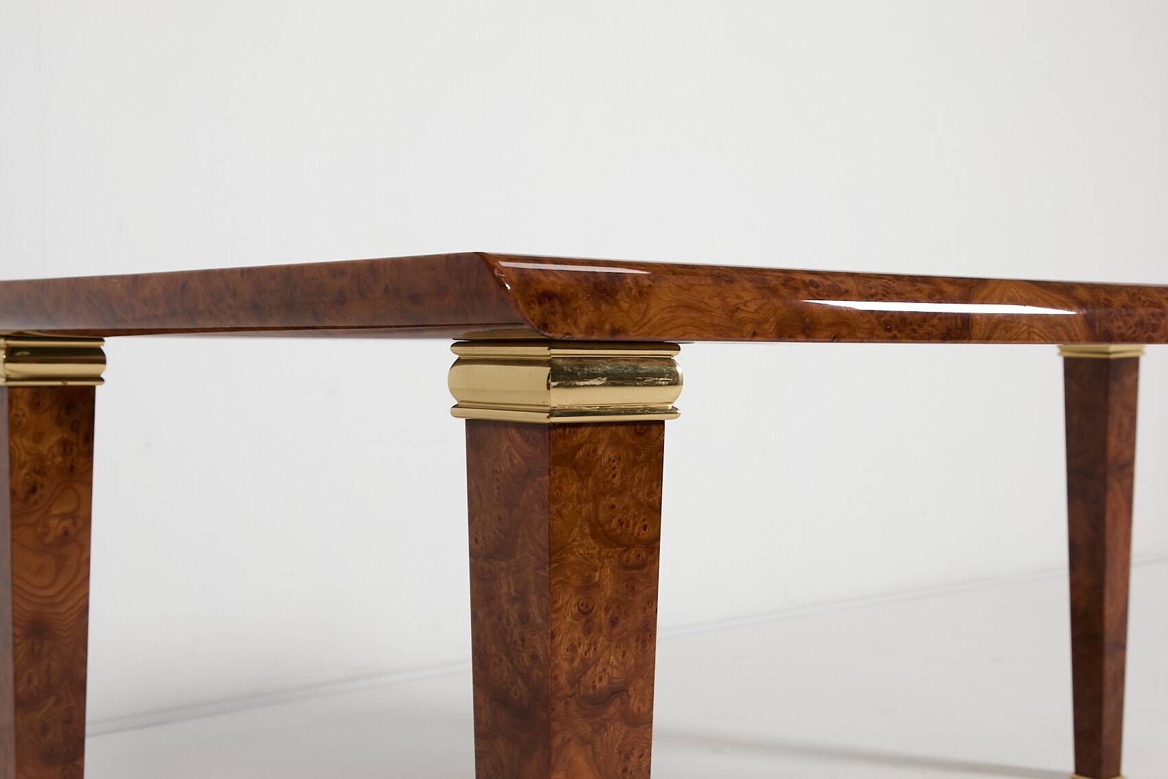 Vintage italian burl wood dining table from gdm, 1980’s