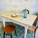 Farmhouse table