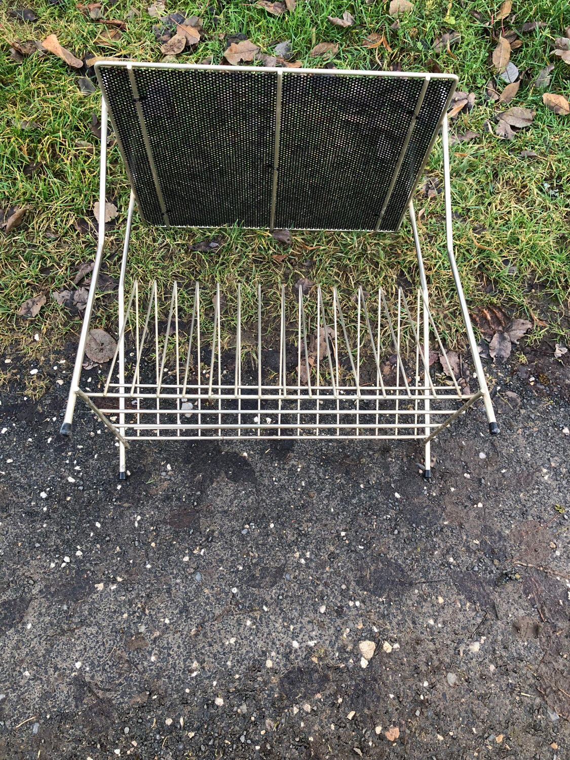 Side table vinyl door