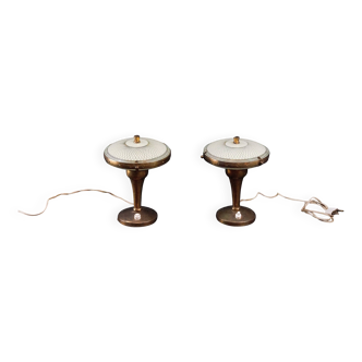 Rare pair of bedside lamps in curved glass attributed to Pietro Chiesa. Ita
