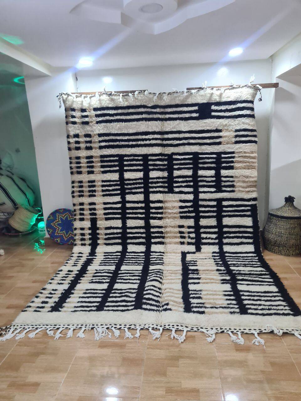 Handmade wool Berber rug 300X200 cm