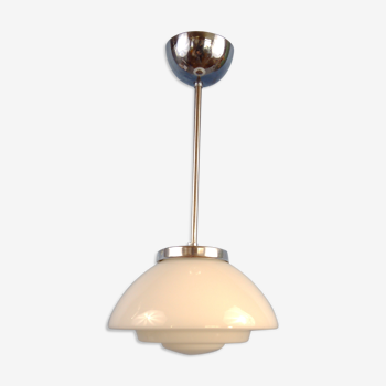 Art Deco opaline pendant with chromes suspension. 1930/40's