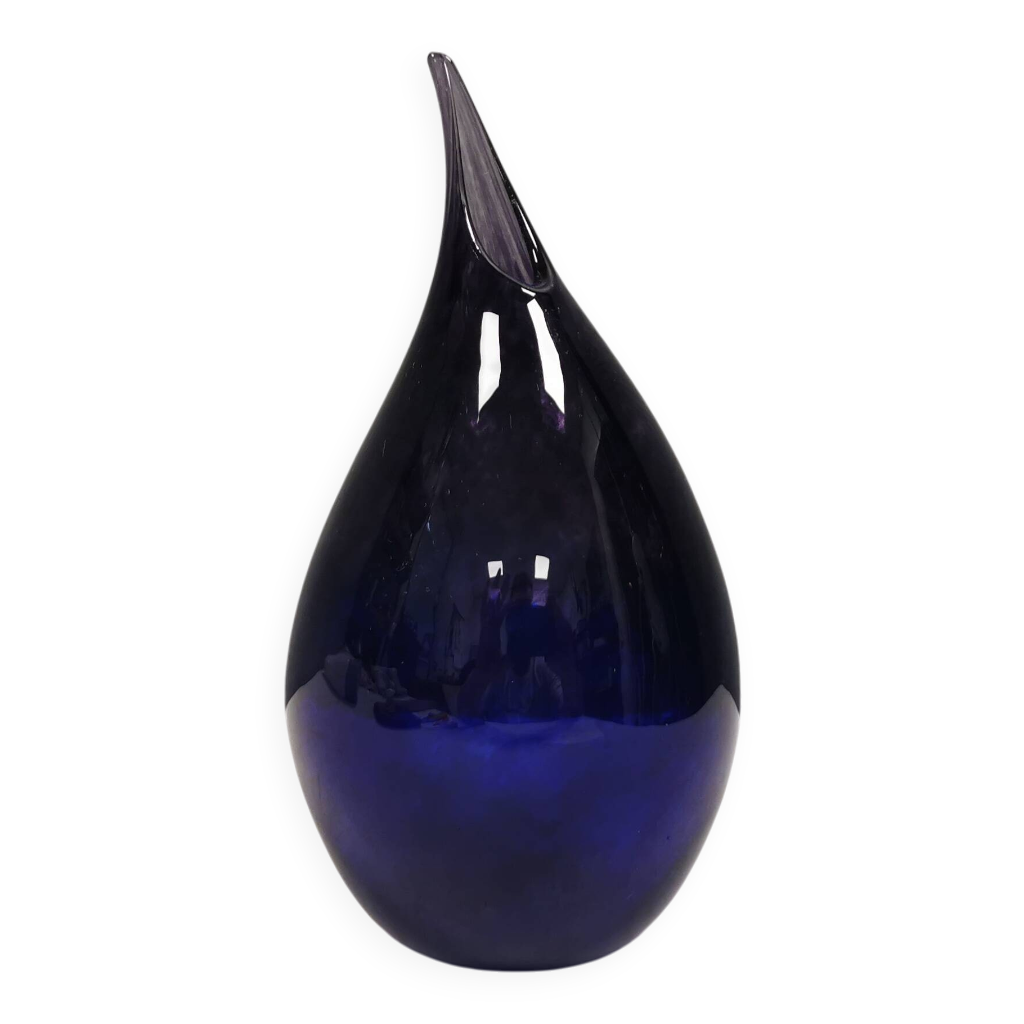 Handmade/mouth blown drop vase, Finland or Sweden 1970s