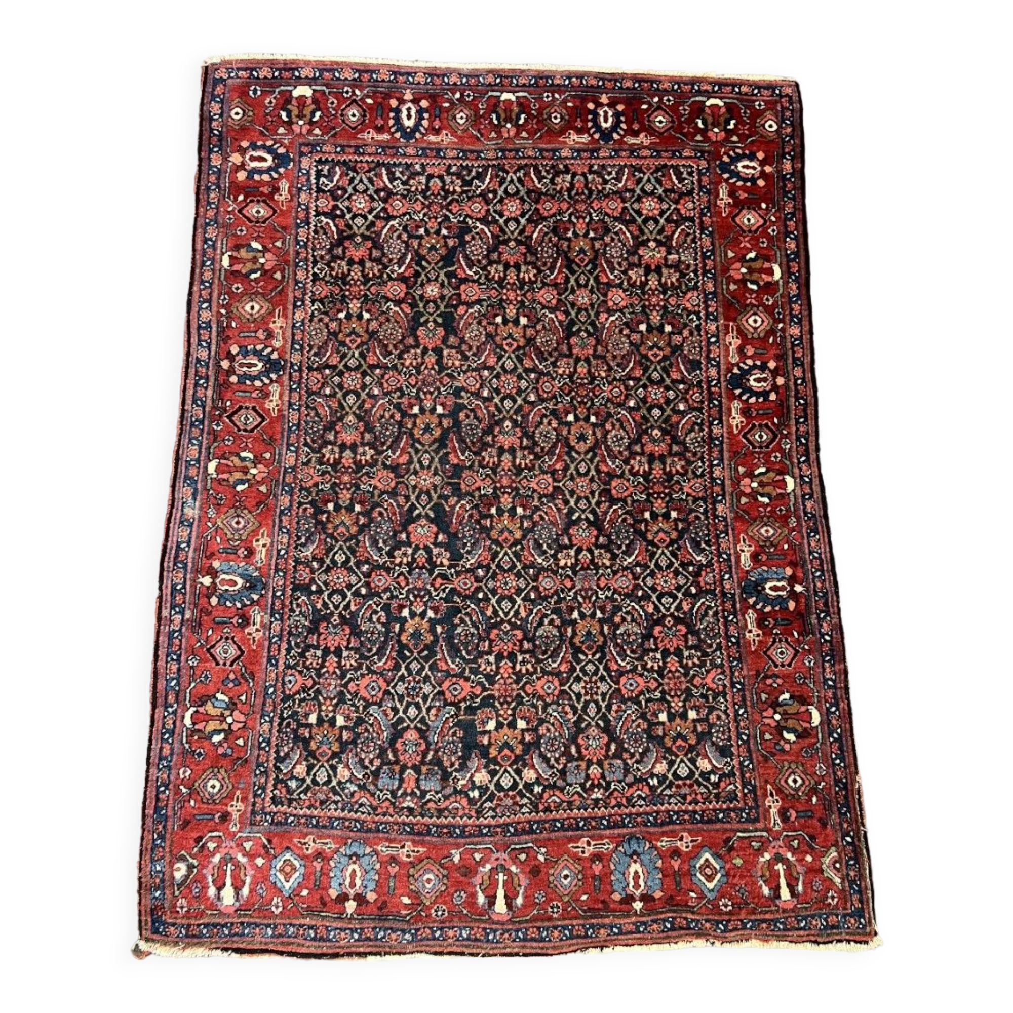 Handmade bijar rug