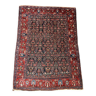 Handmade bijar rug