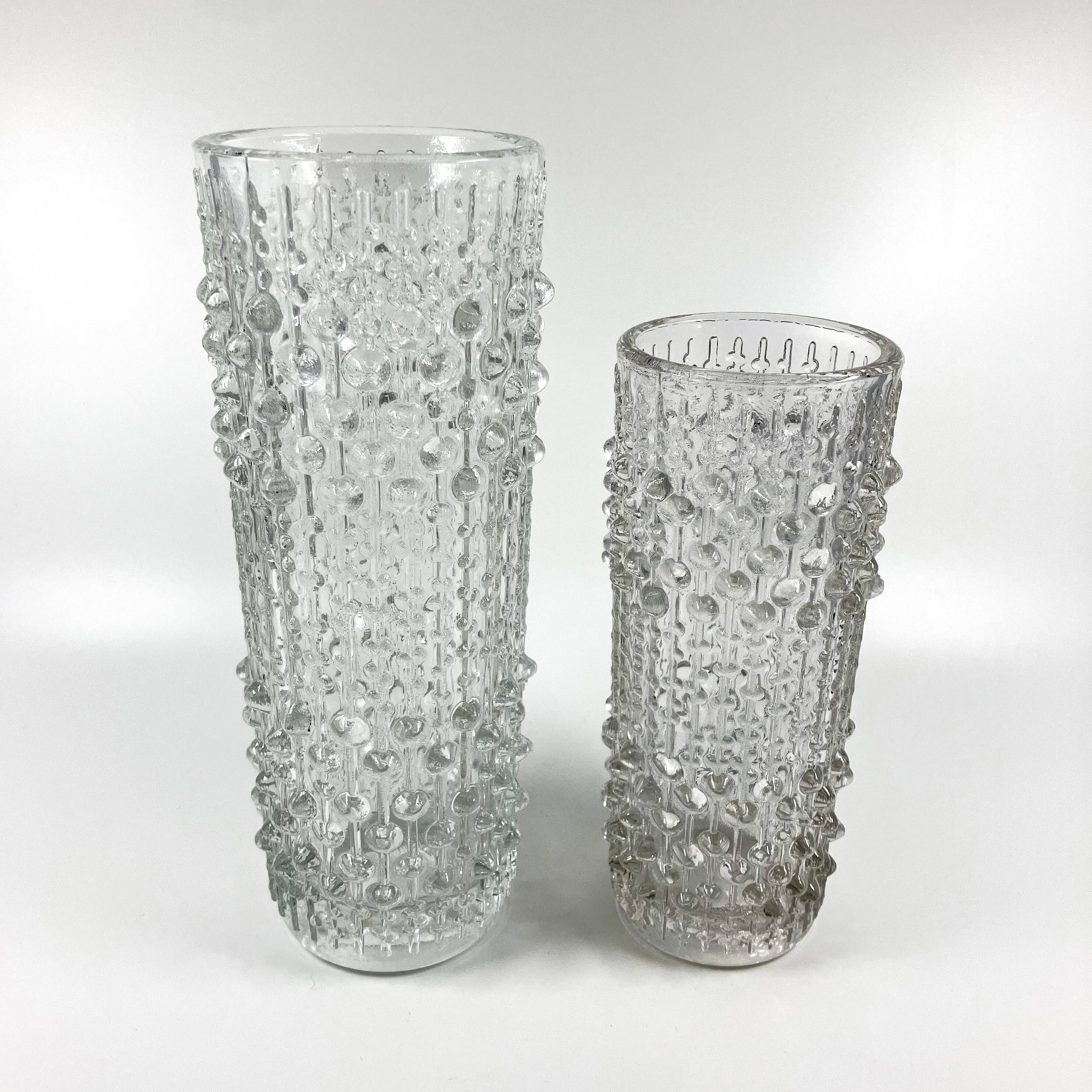 2 vase sklo union • verrerie hermanova hut • design frantisek peceny • 1972