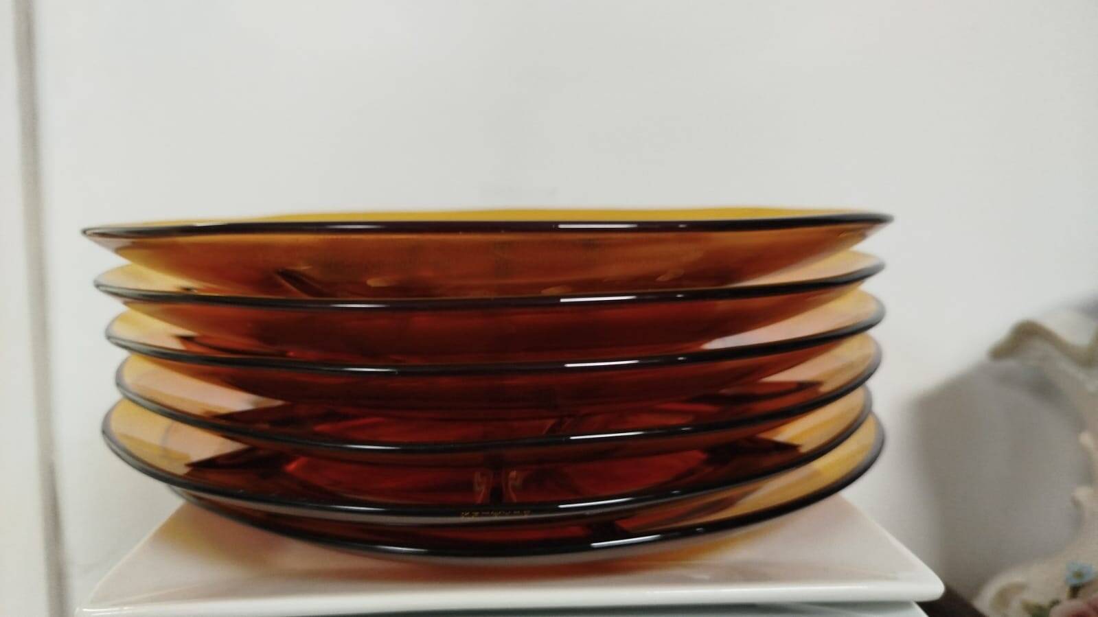 Vintage compartmentalized plate in amber glass, retro design from the 70s