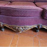Burgundy velvet canapé bed in Louis XV Regency style.