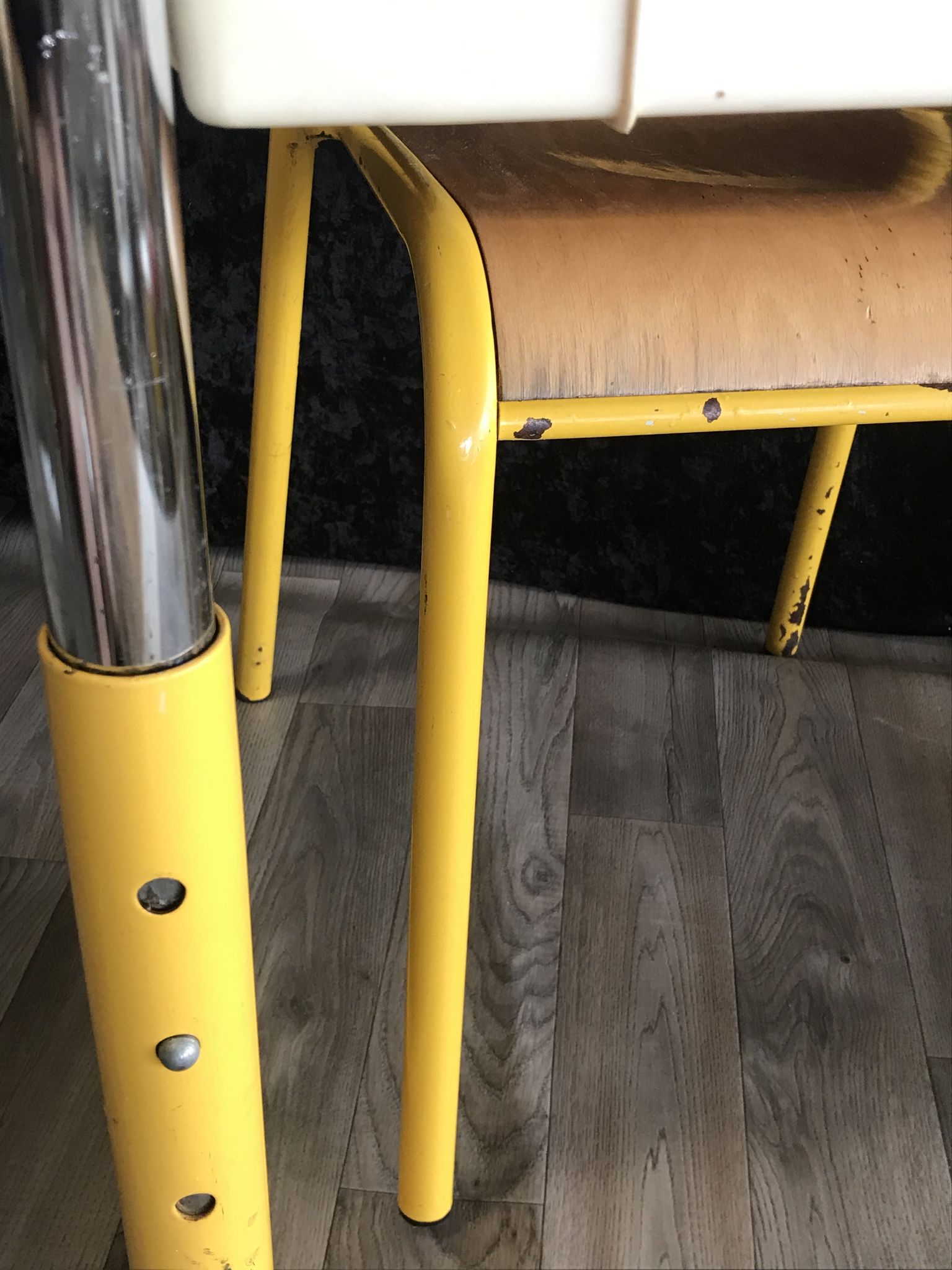 Bureau avec chaise