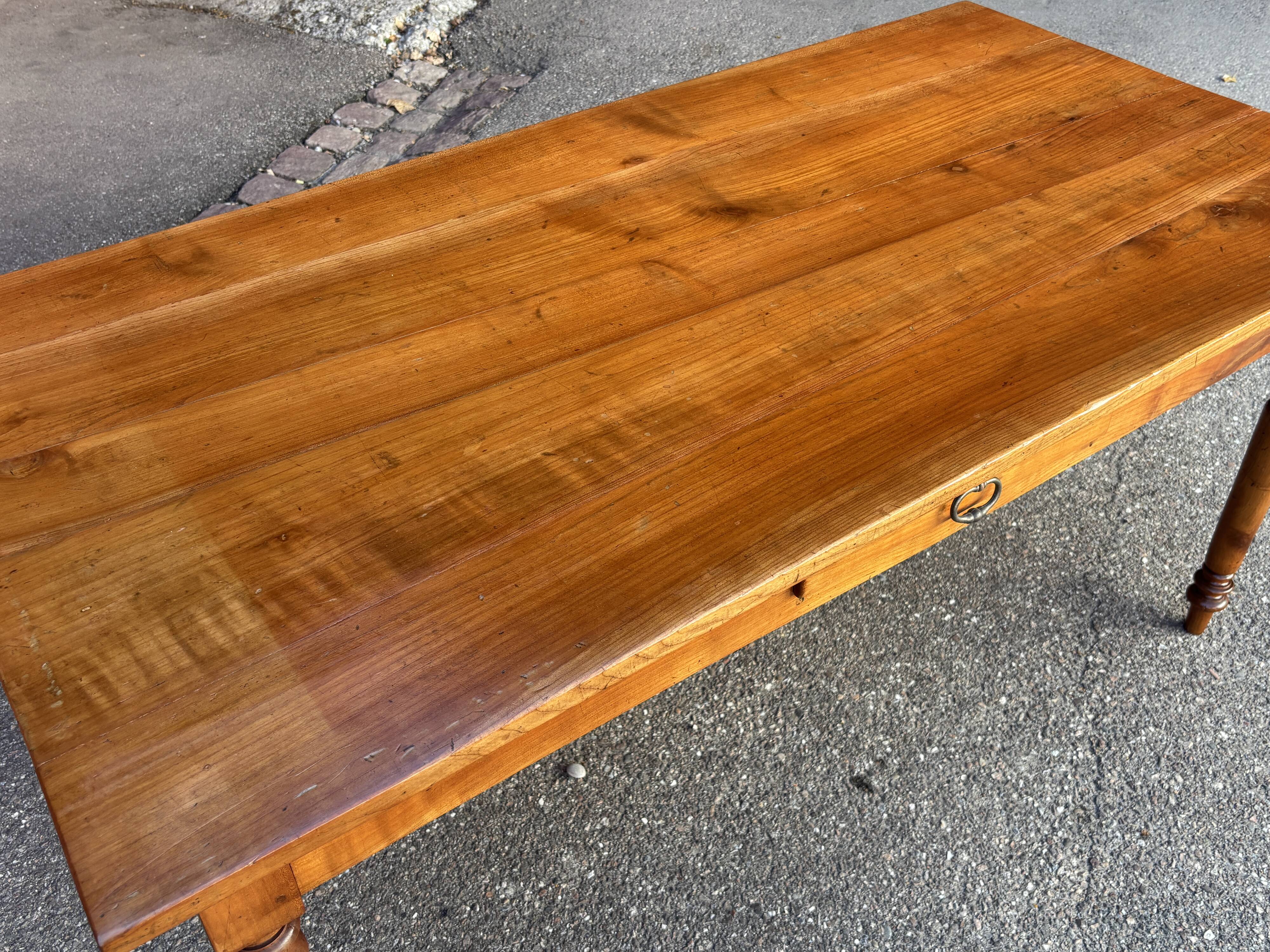 Grande table de ferme alsacienne 160 cm merisier