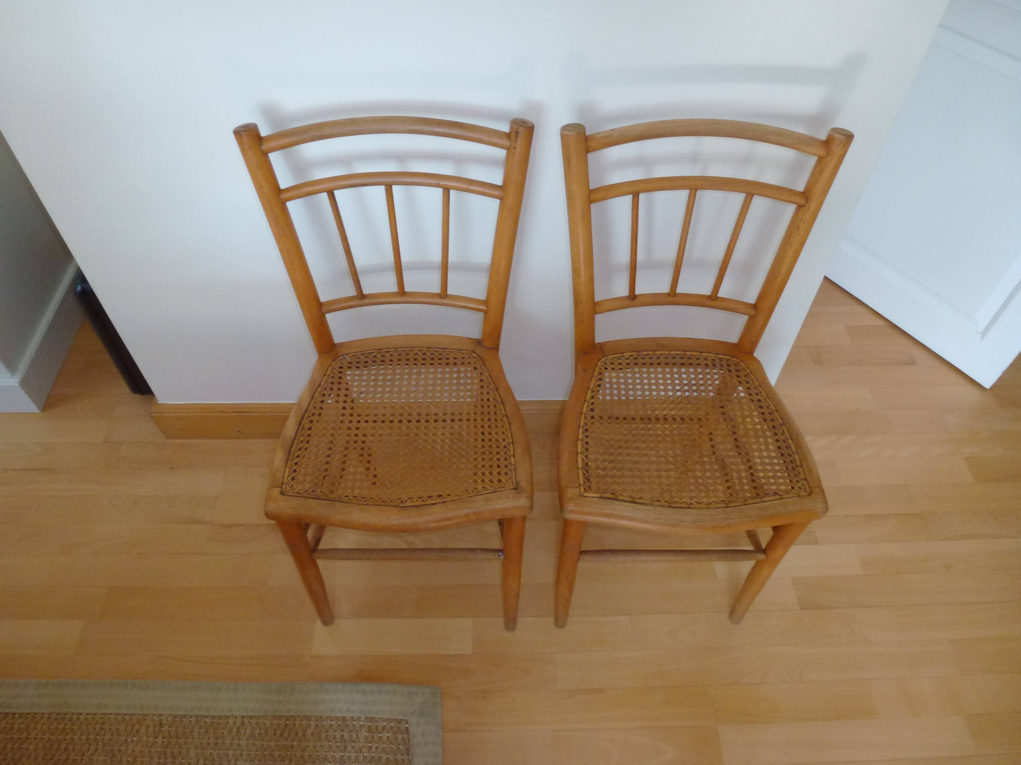 Chaises de bistrot