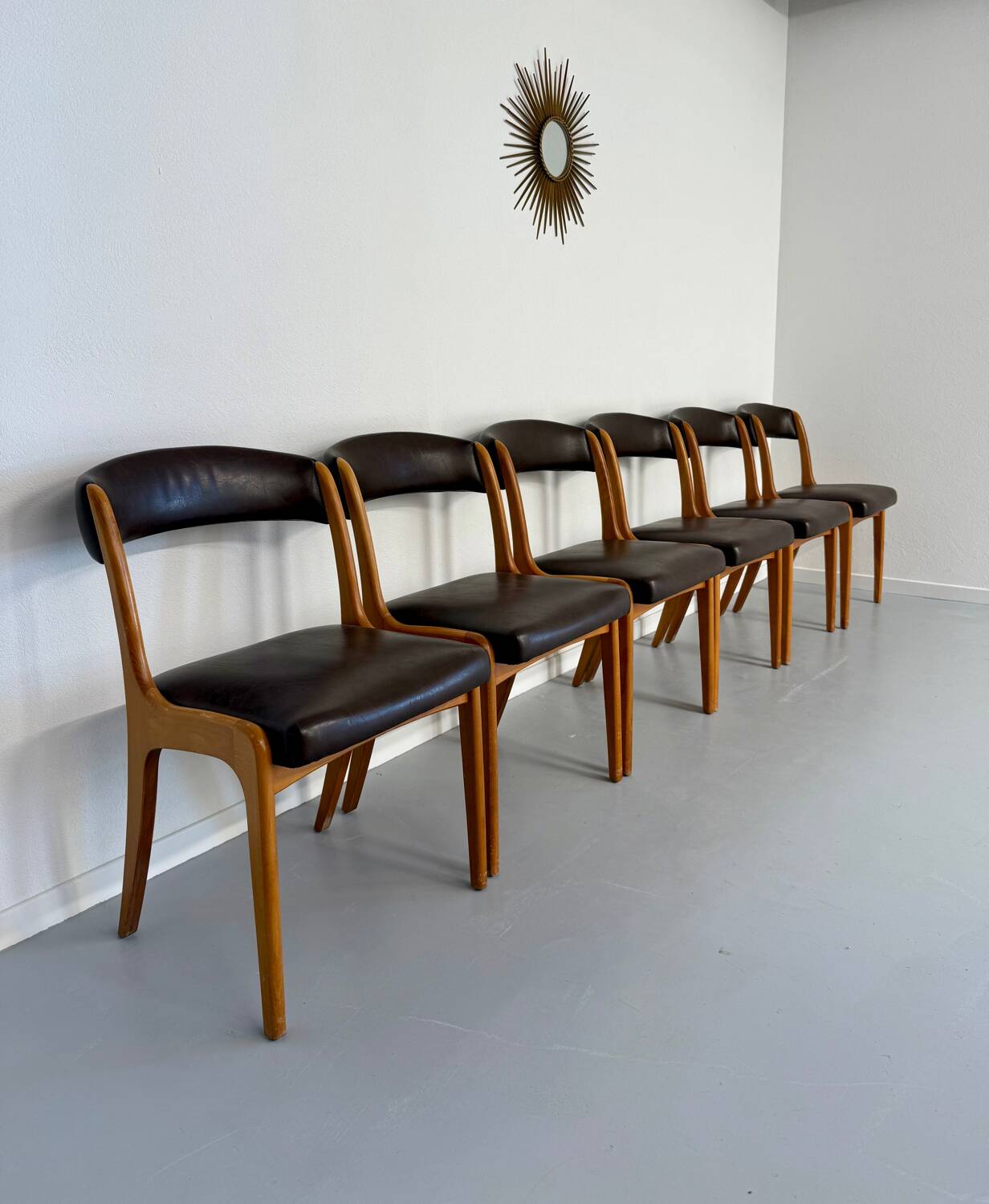 Set of 6 Baumann curved wood and imitation leather chairs, gondola model, 70s