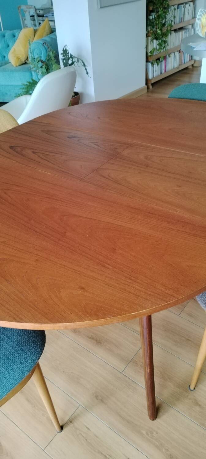 60's round table with extension