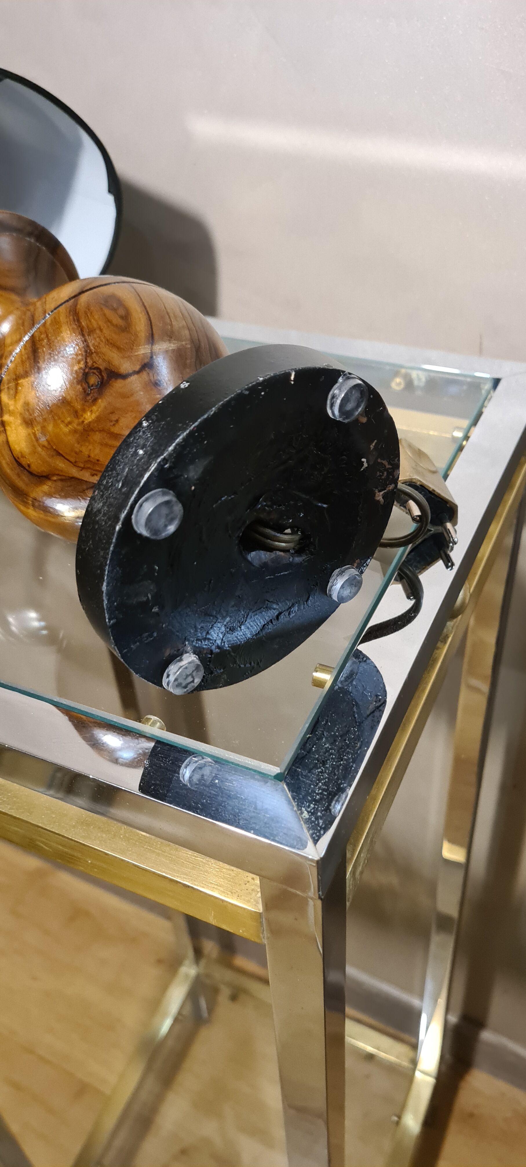 Lampe 1950 pied tourner en olivier 45x23cm