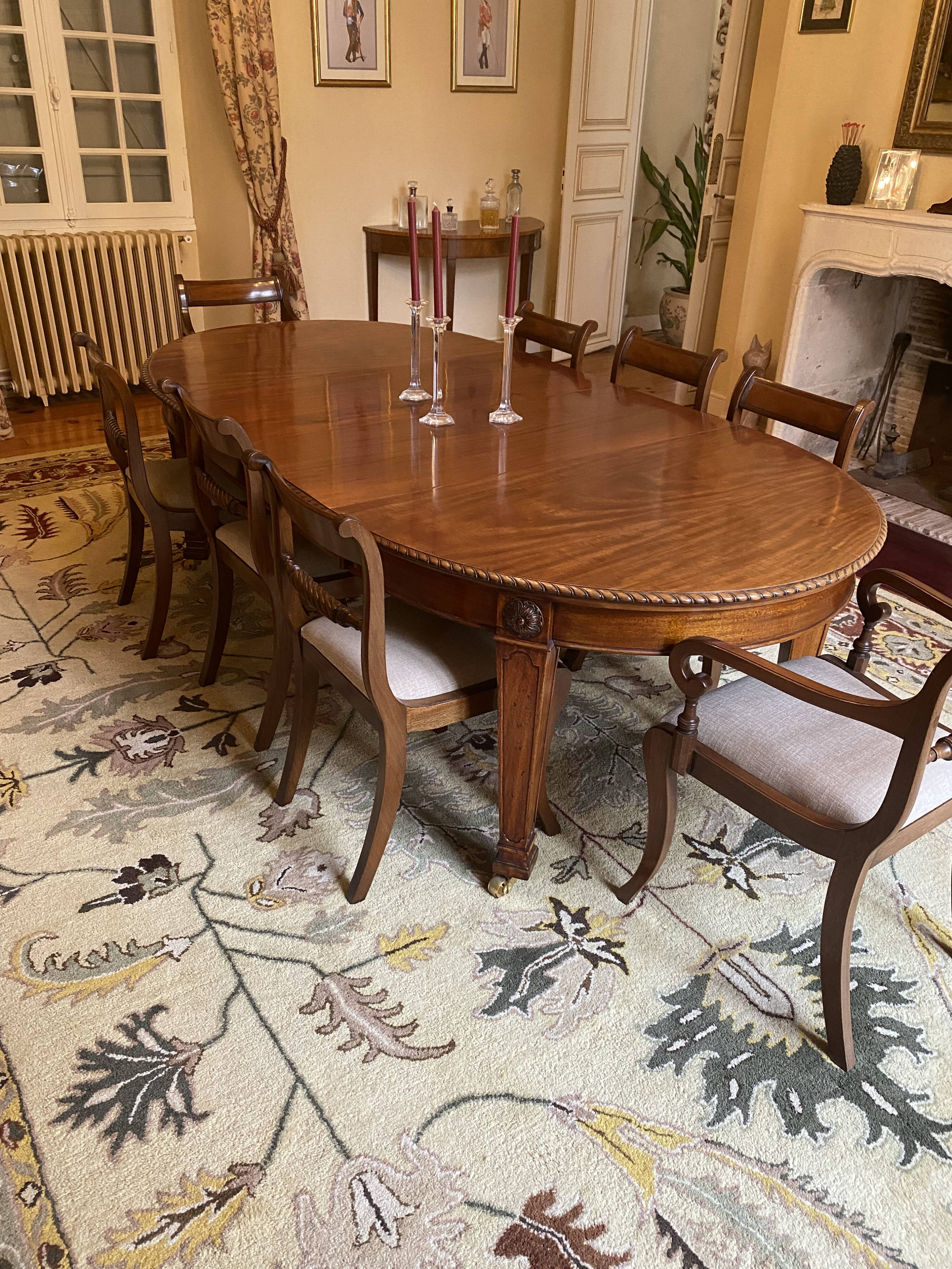 Set of 10 antique Trafalgar chairs in mahogany with twisted backrest.