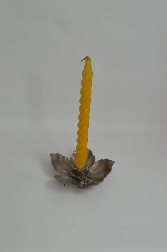 Vintage flower ashtray