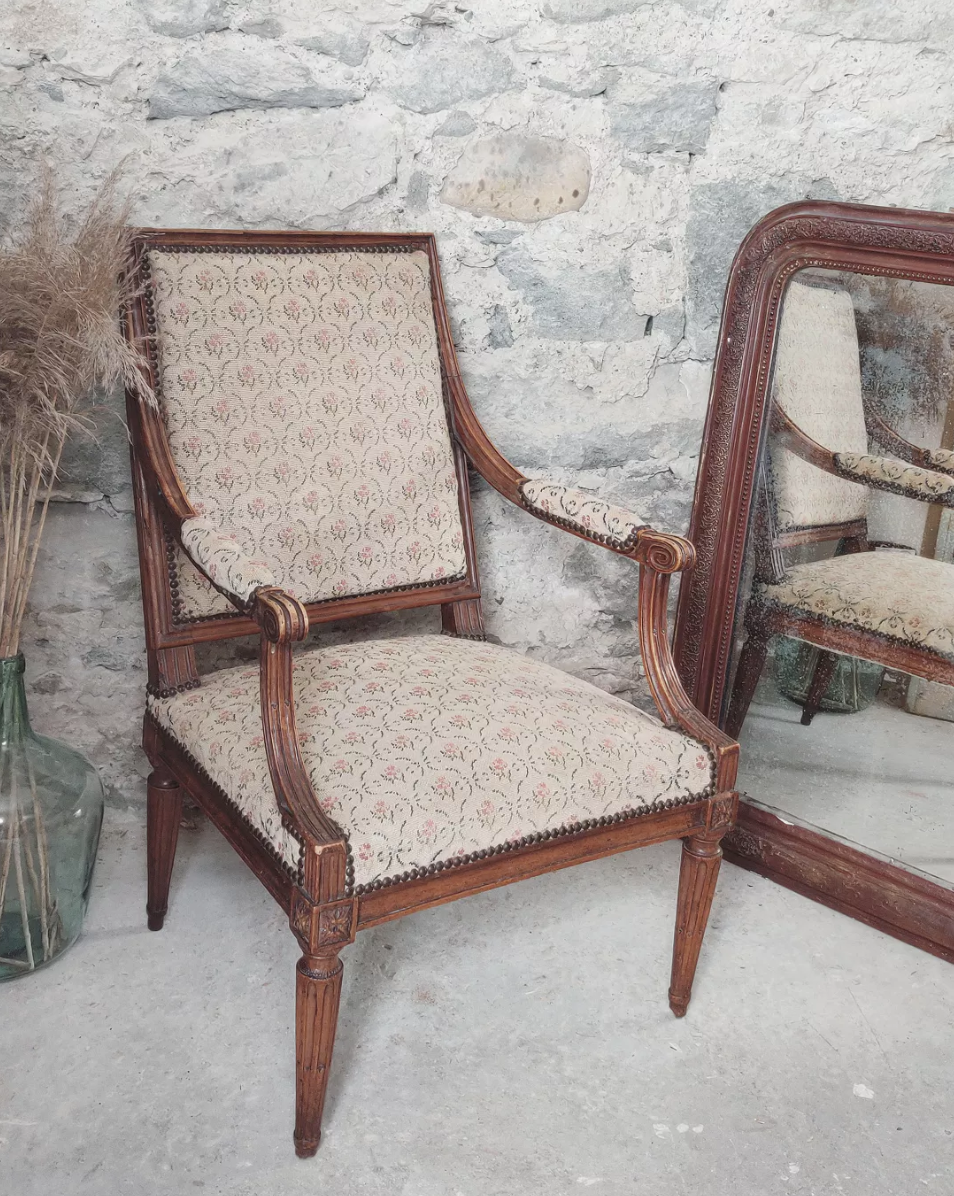 Armchair Louis XVI