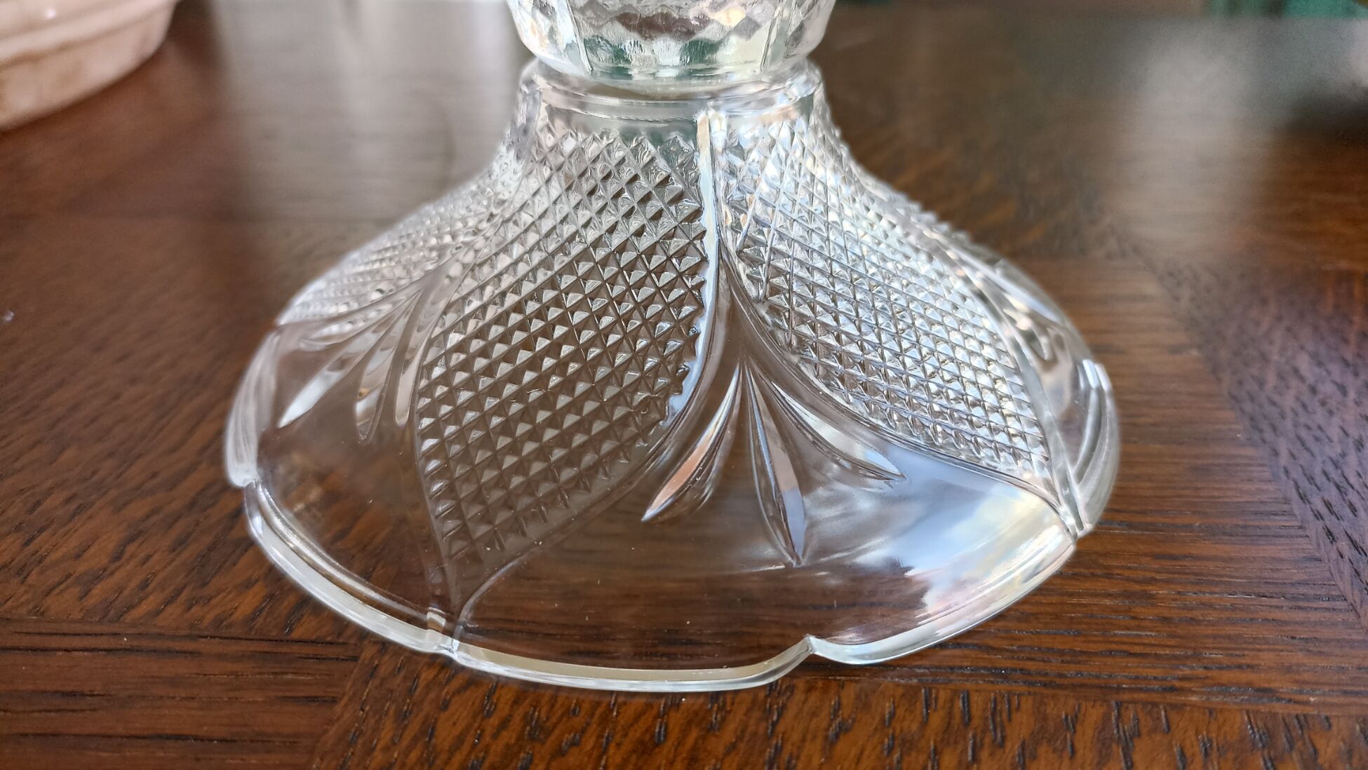 Crescendo glass stand cup from the 70s